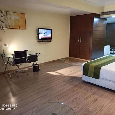 Hotel Patliputra Exotica Patna  Zewnętrze zdjęcie