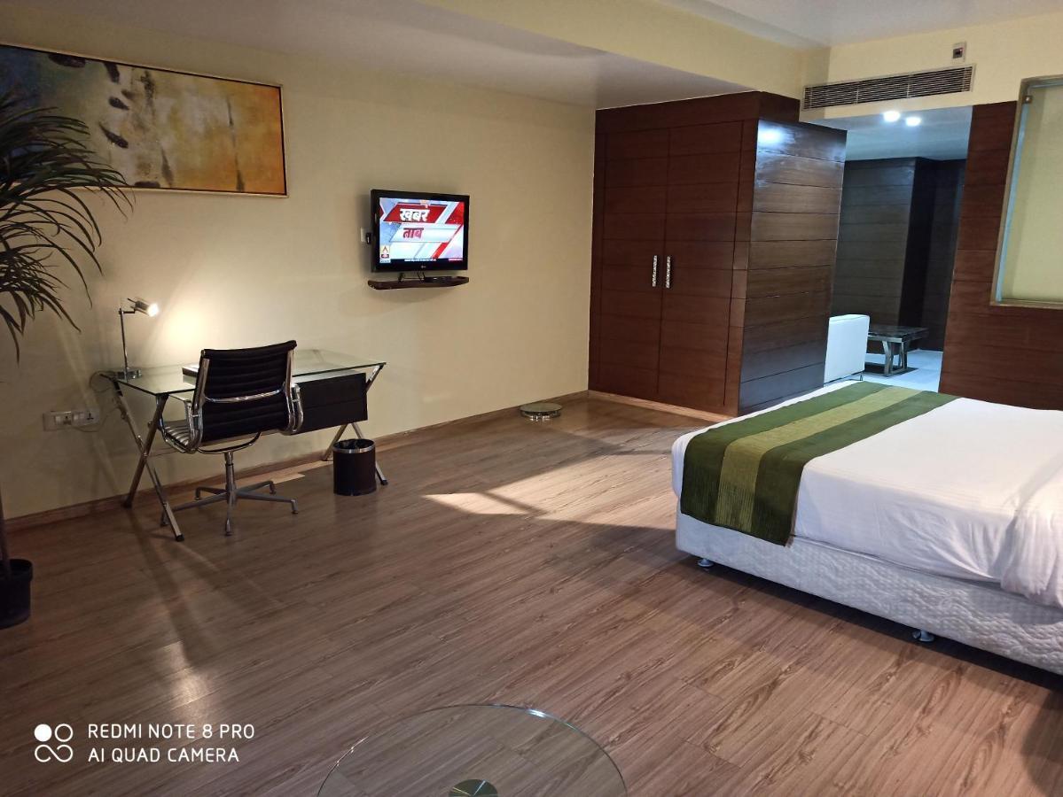 Hotel Patliputra Exotica Patna  Zewnętrze zdjęcie