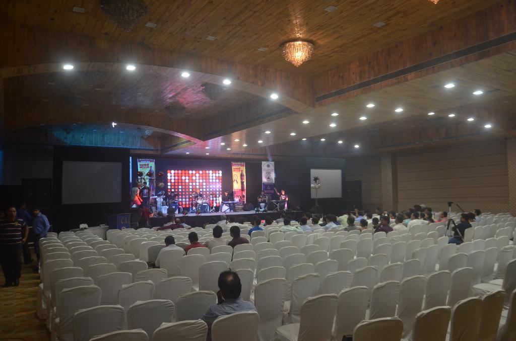Hotel Patliputra Exotica Patna  Zewnętrze zdjęcie