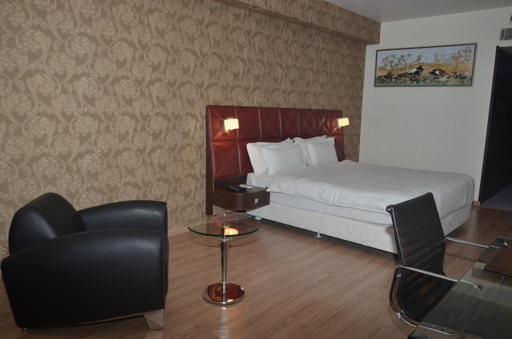 Hotel Patliputra Exotica Patna  Pokój zdjęcie