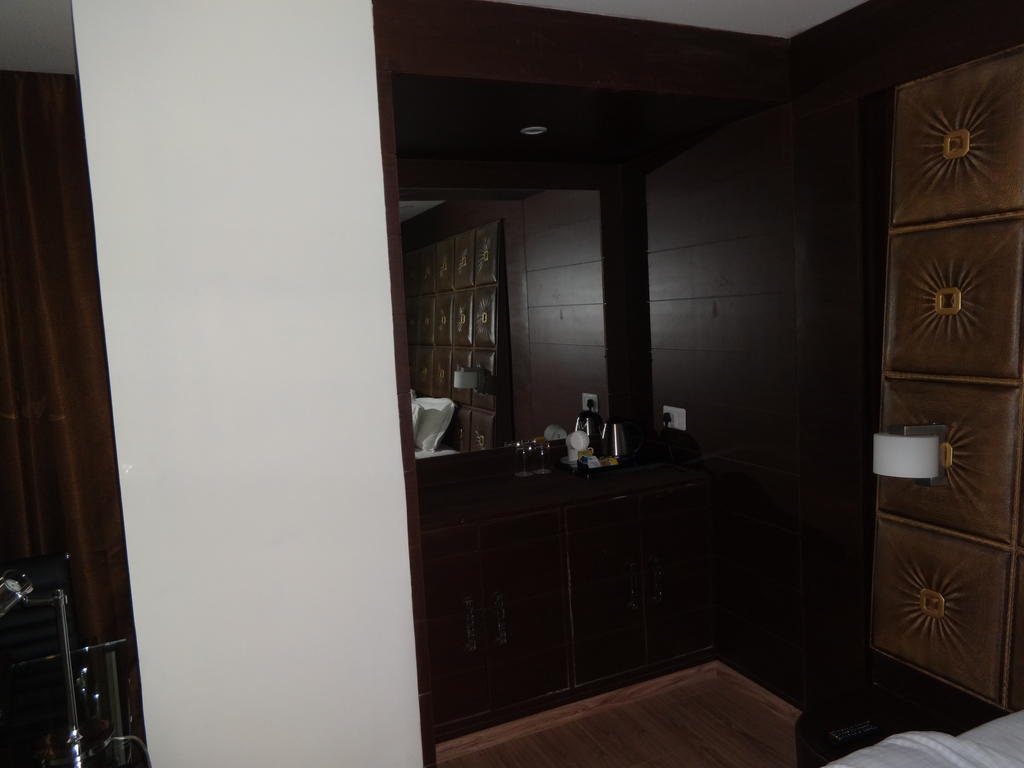 Hotel Patliputra Exotica Patna  Zewnętrze zdjęcie