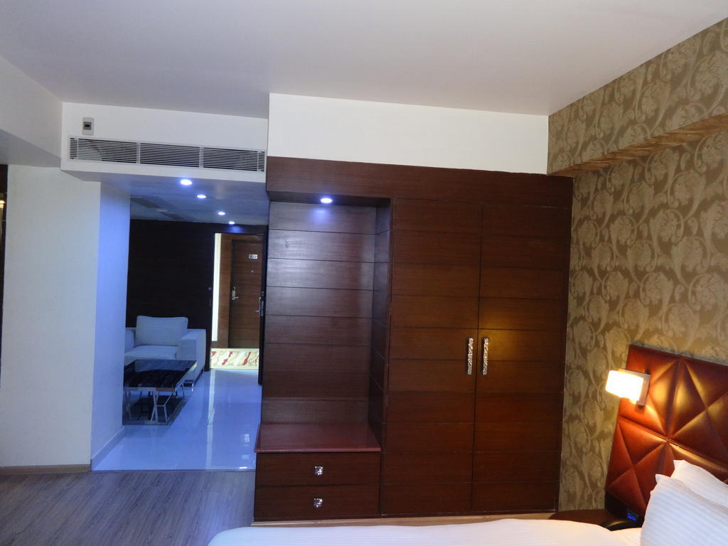 Hotel Patliputra Exotica Patna  Zewnętrze zdjęcie